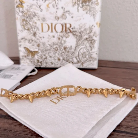 DIOR 30 Montaigne Studded Chain Bracelet - Picture 3 of 7